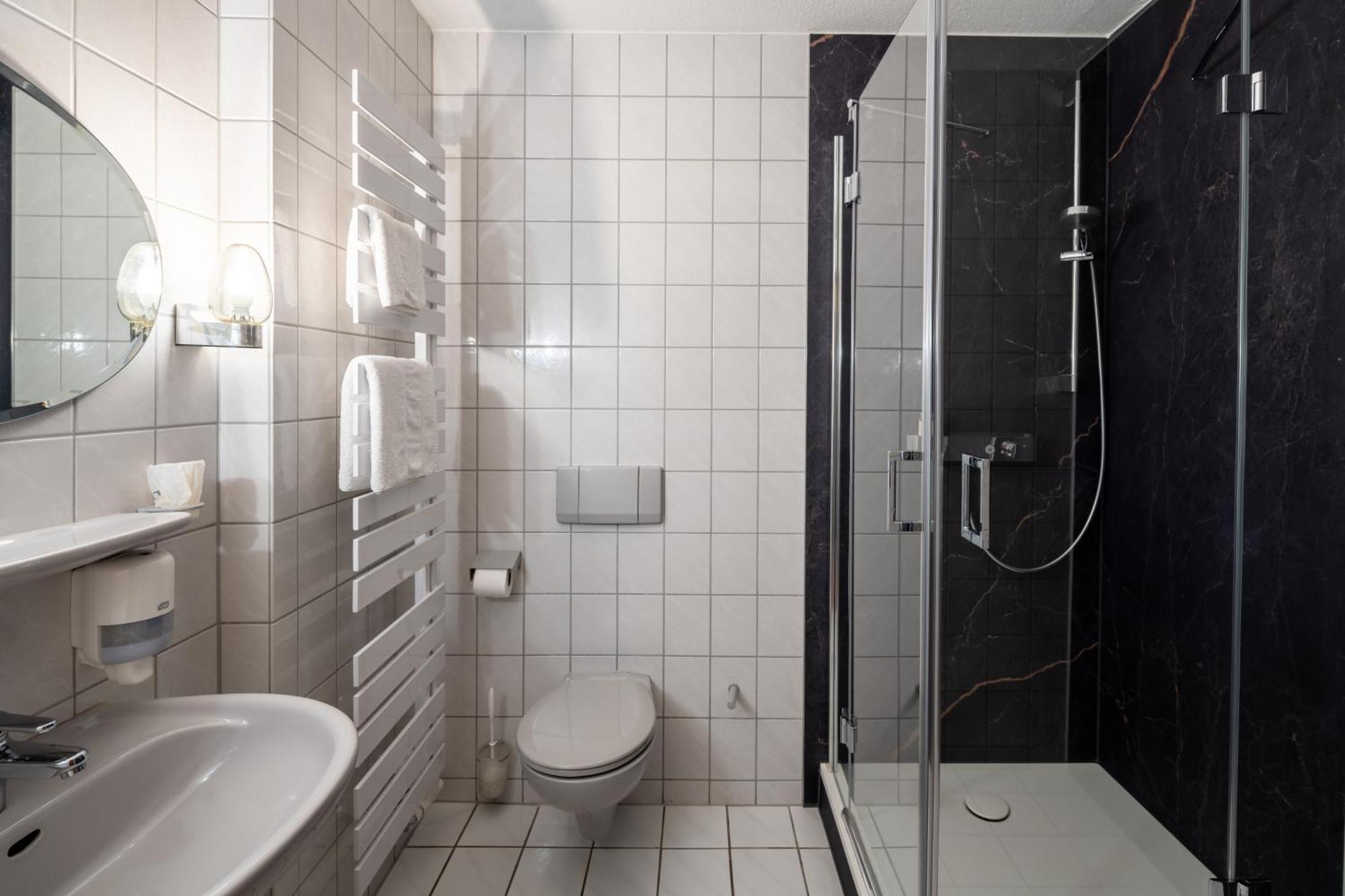 Hotel Zur Post Pirna Ngoại thất bức ảnh